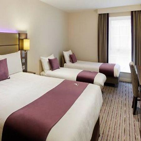 Premier Inn Premier Inn Stockport Central Luaran gambar