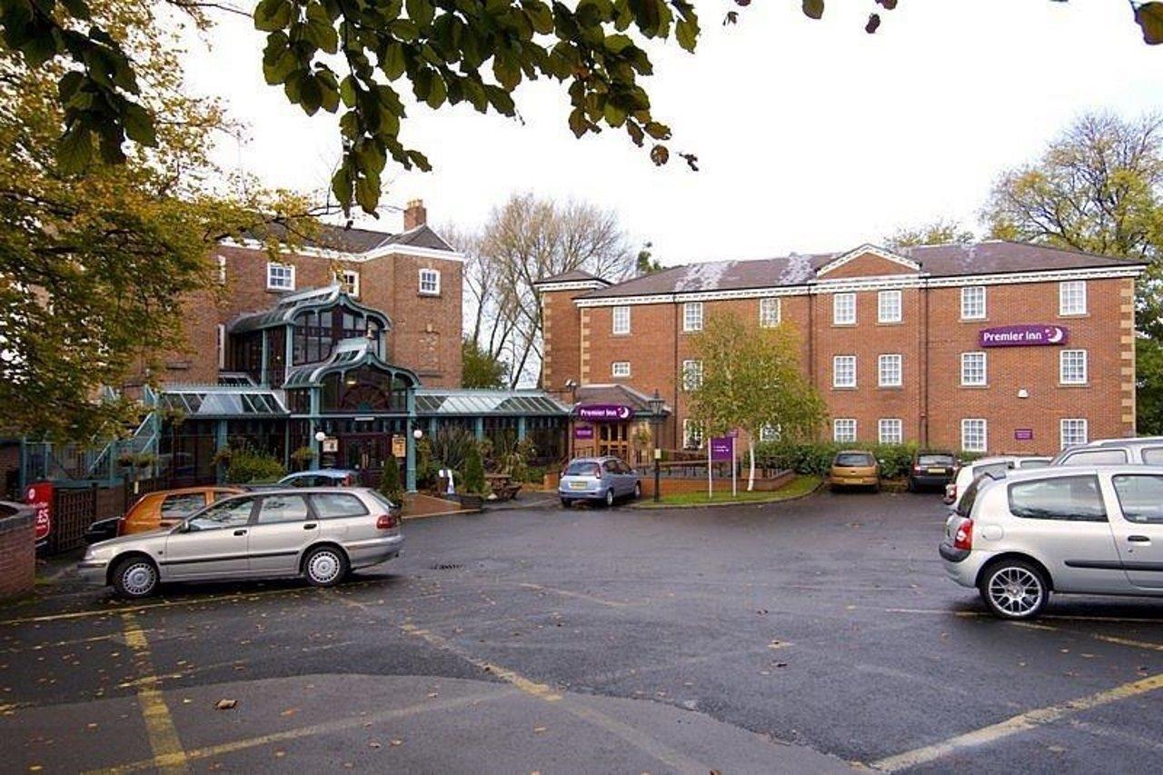 Premier Inn Premier Inn Stockport Central Luaran gambar