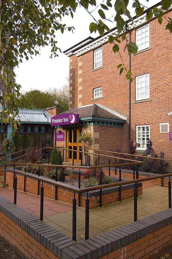 Premier Inn Premier Inn Stockport Central Luaran gambar